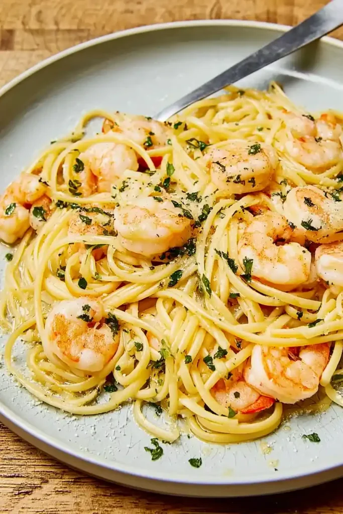 Easy Shrimp Scampi Pasta with garlic butter sauce